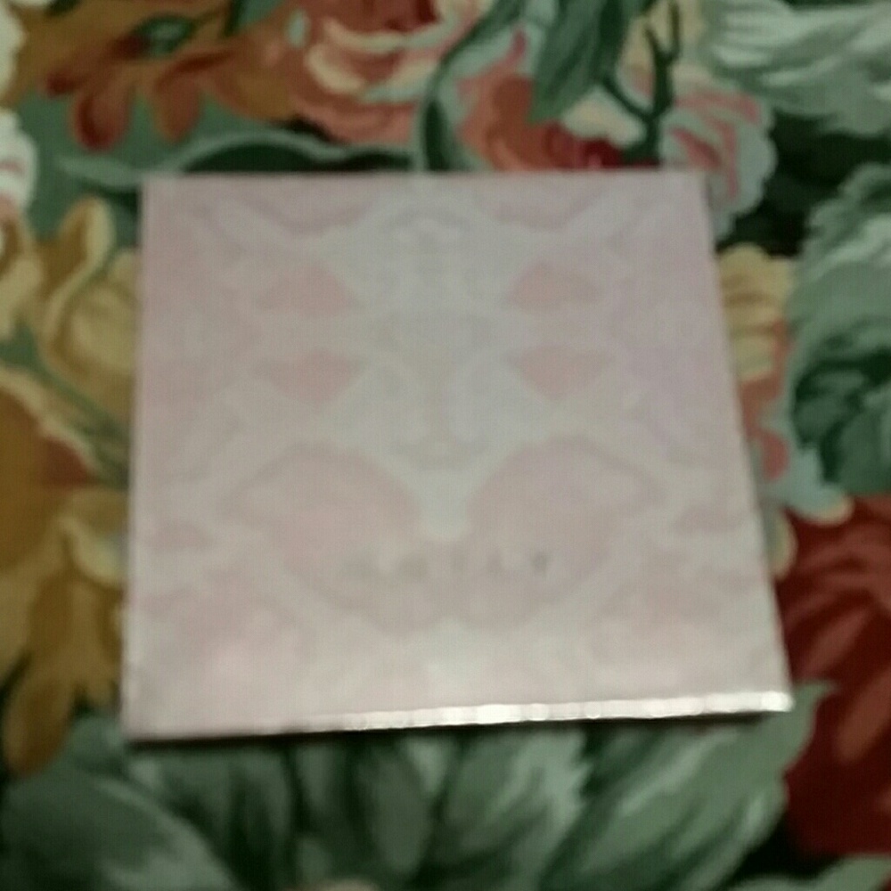 Medium foundation